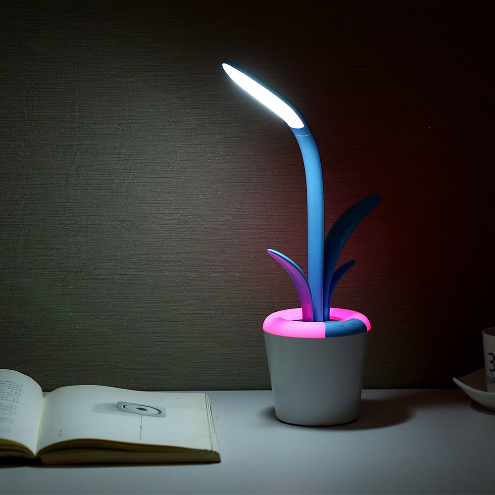 CQ Modern Desk LED Table Lamp